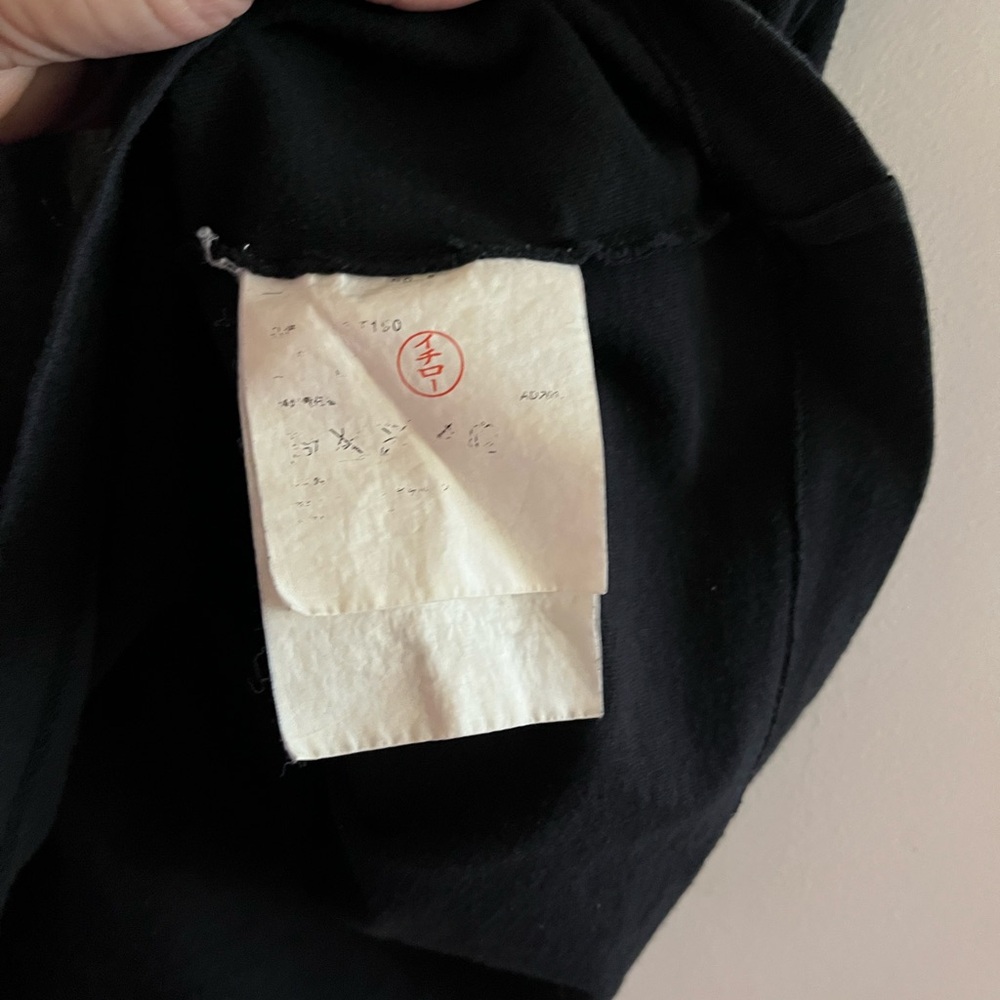 Comme Des Garçons Play Graphic Print Tee Shirt - Picture 5 of 5